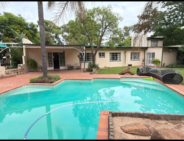 FARM FOR SALE IN CHARTWELL